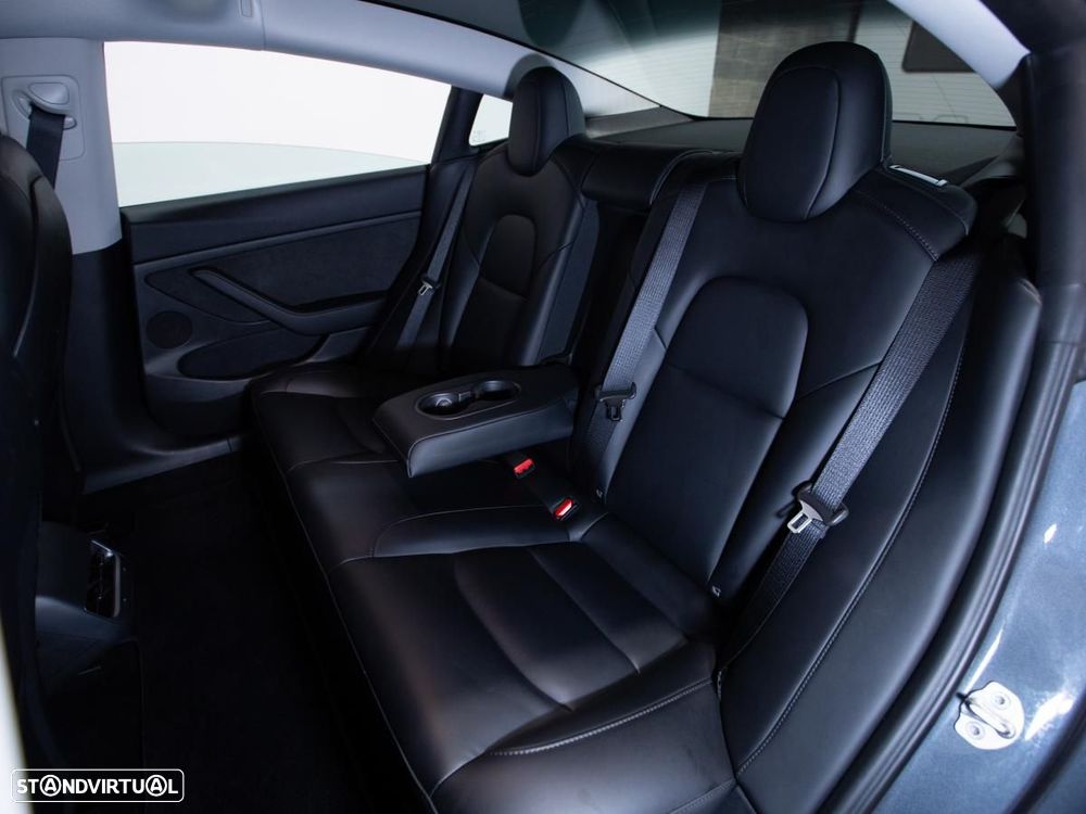 Tesla Model 3 Long Range RWD - 12