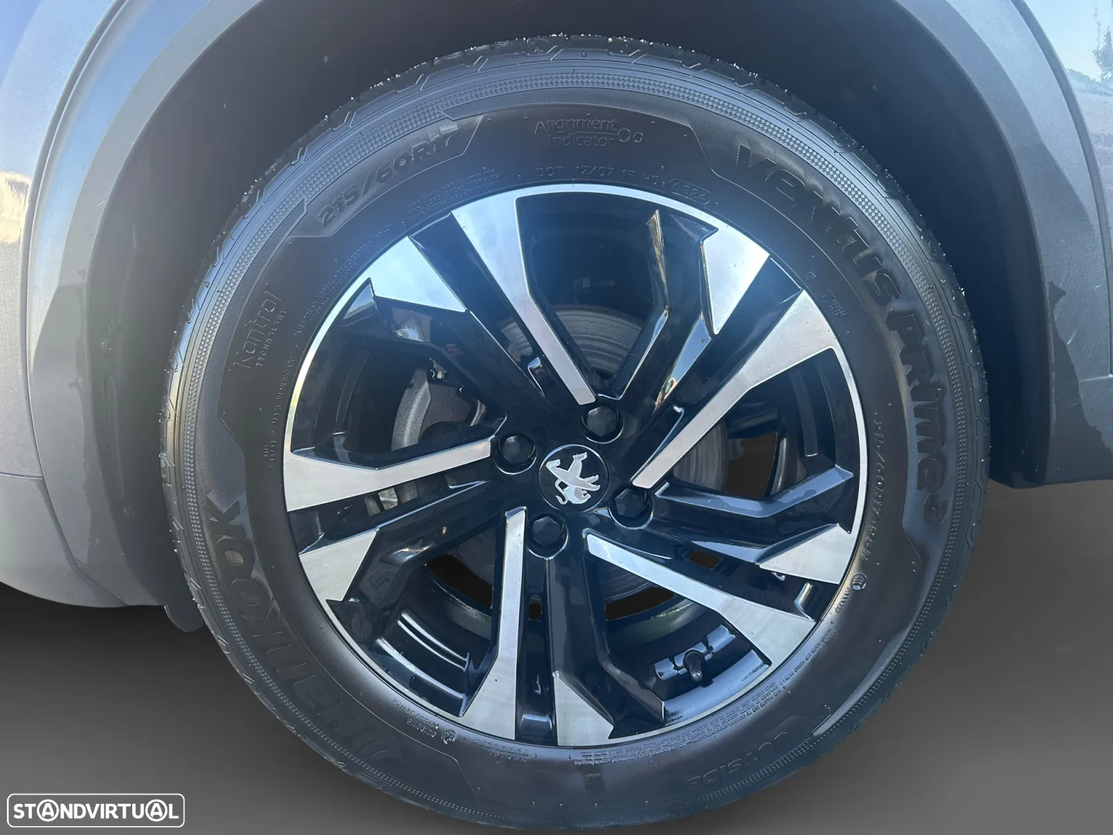 Peugeot 2008 1.5 BlueHDi Allure - 16