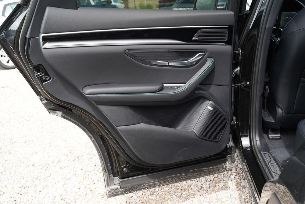 BYD Seal U - 8