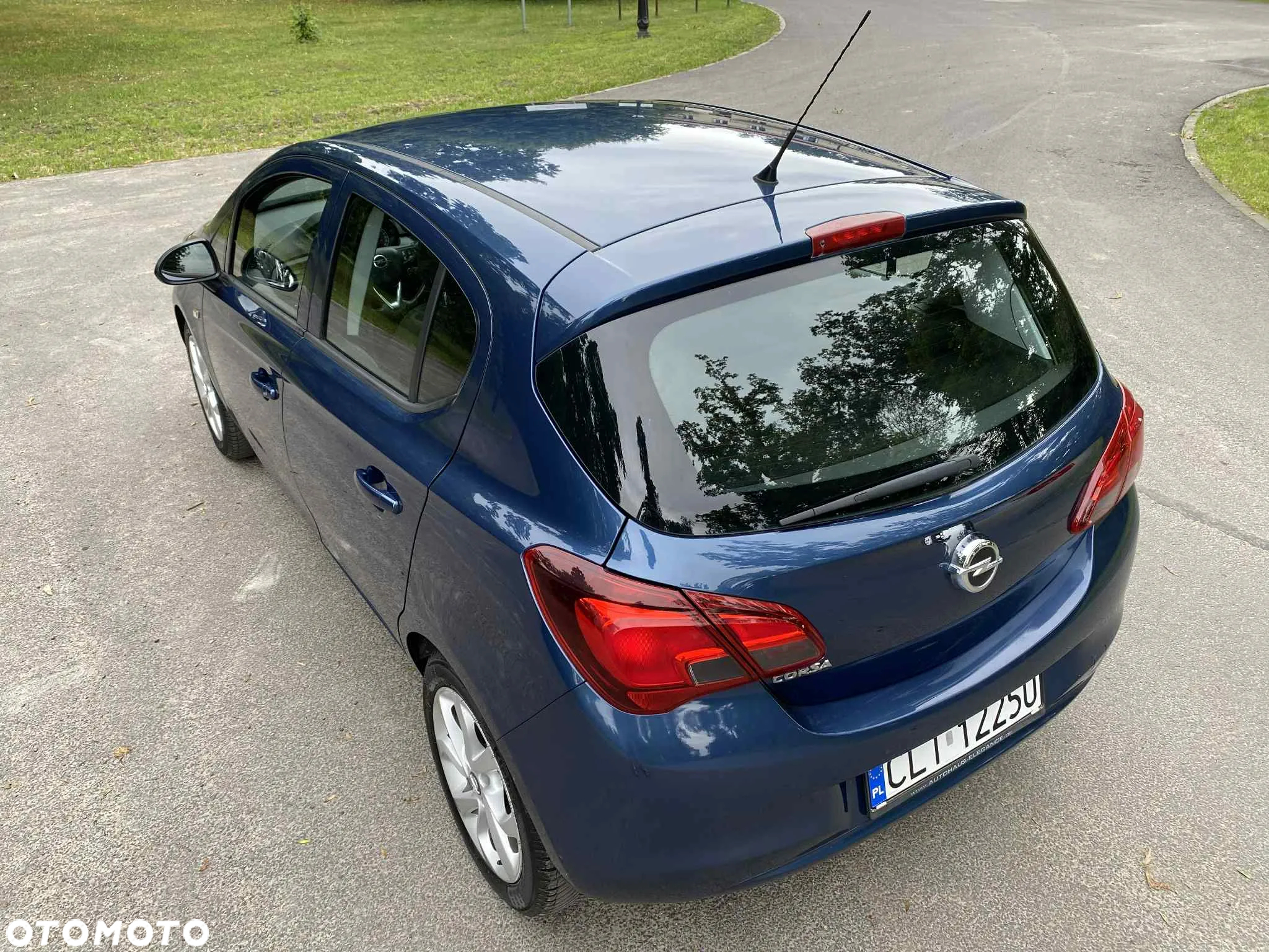 Opel Corsa 1.4 Cosmo - 15