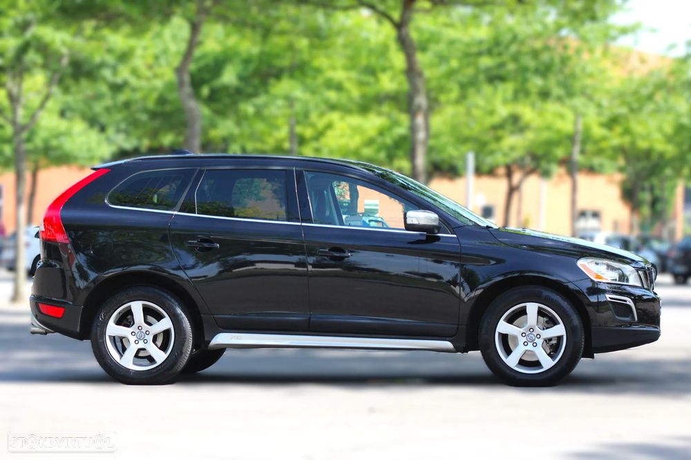 Volvo XC 60 2.0 D4 R-Design 139g Start/Stop - 7