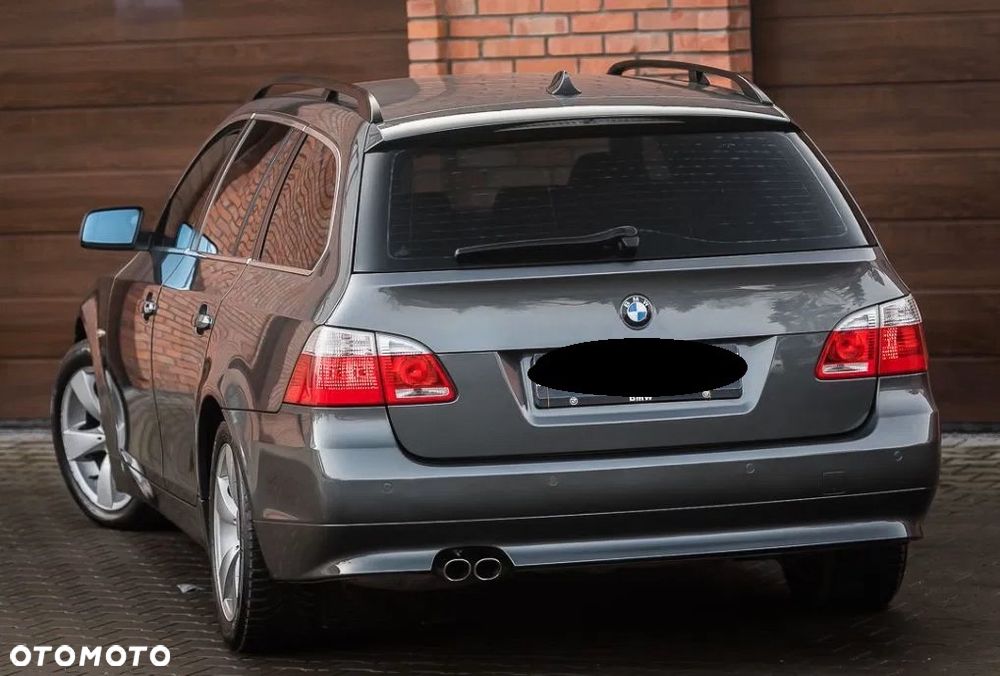 BMW Seria 5 525i - 9