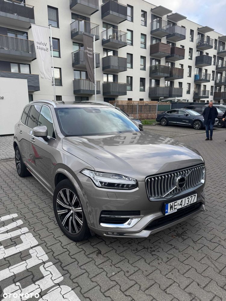 Volvo XC 90 - 1