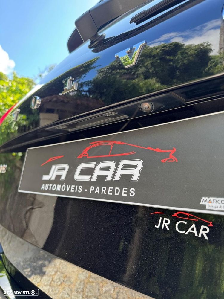 Volvo XC 90 2.0 D4 R-Design - 27