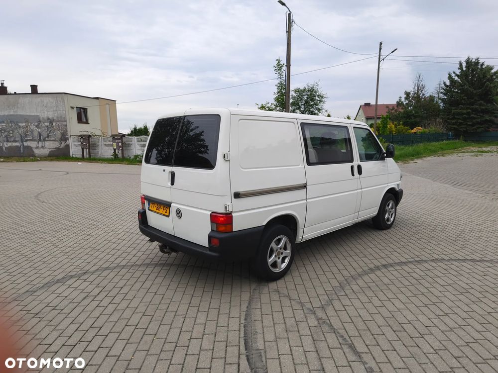 Volkswagen Transporter - 3