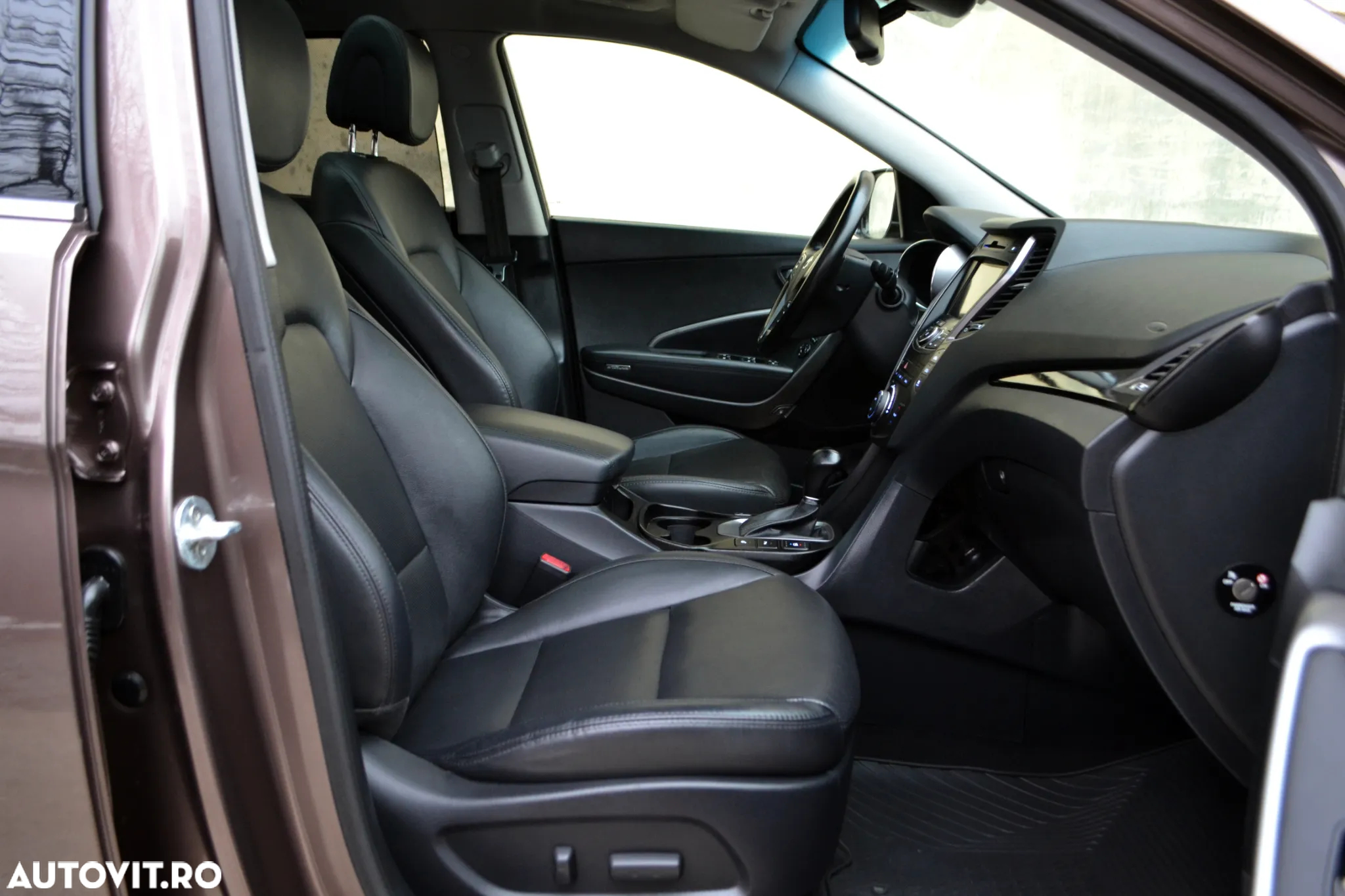 Hyundai Santa Fe 2.2 CRDi 4WD Automatik Premium - 8