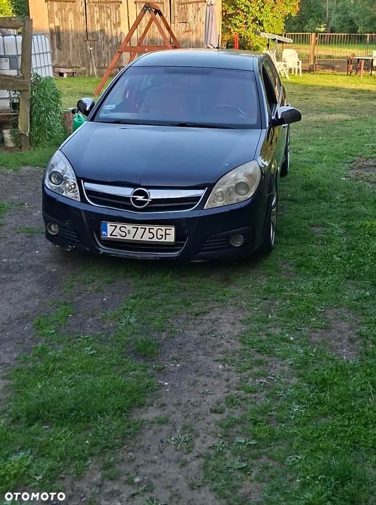 Opel Signum 1.9 CDTI Elegance - 1