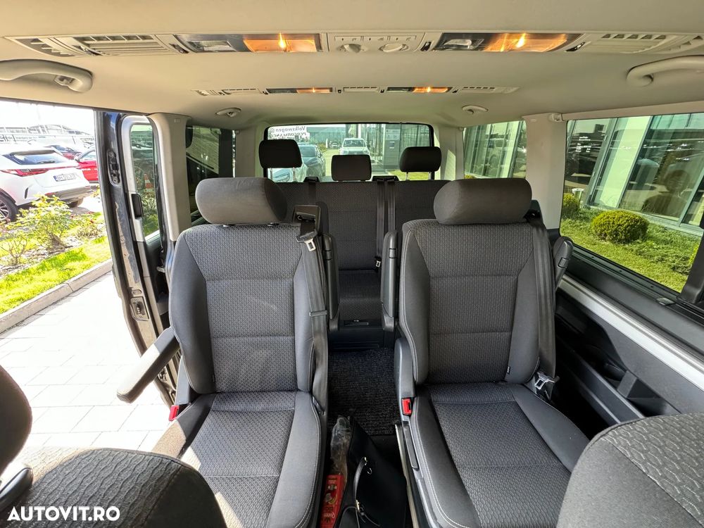 Volkswagen Multivan - 12