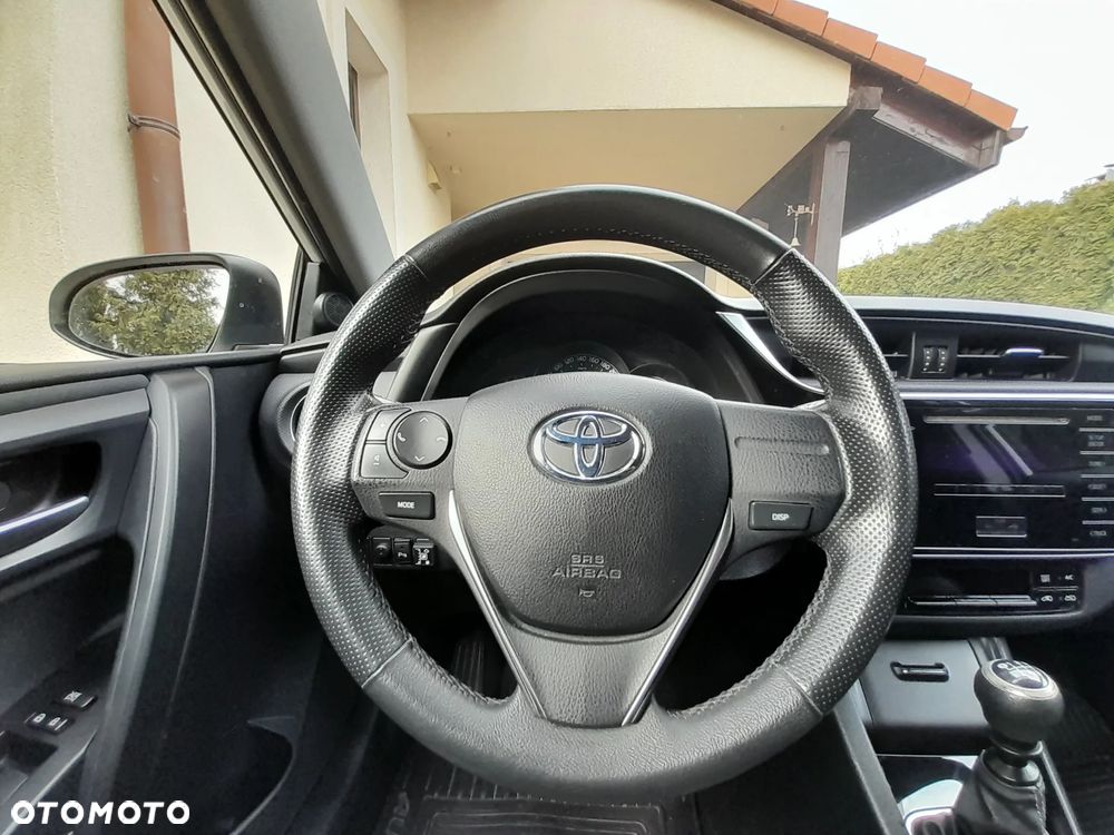 Toyota Auris 1.33 VVT-i Active - 20