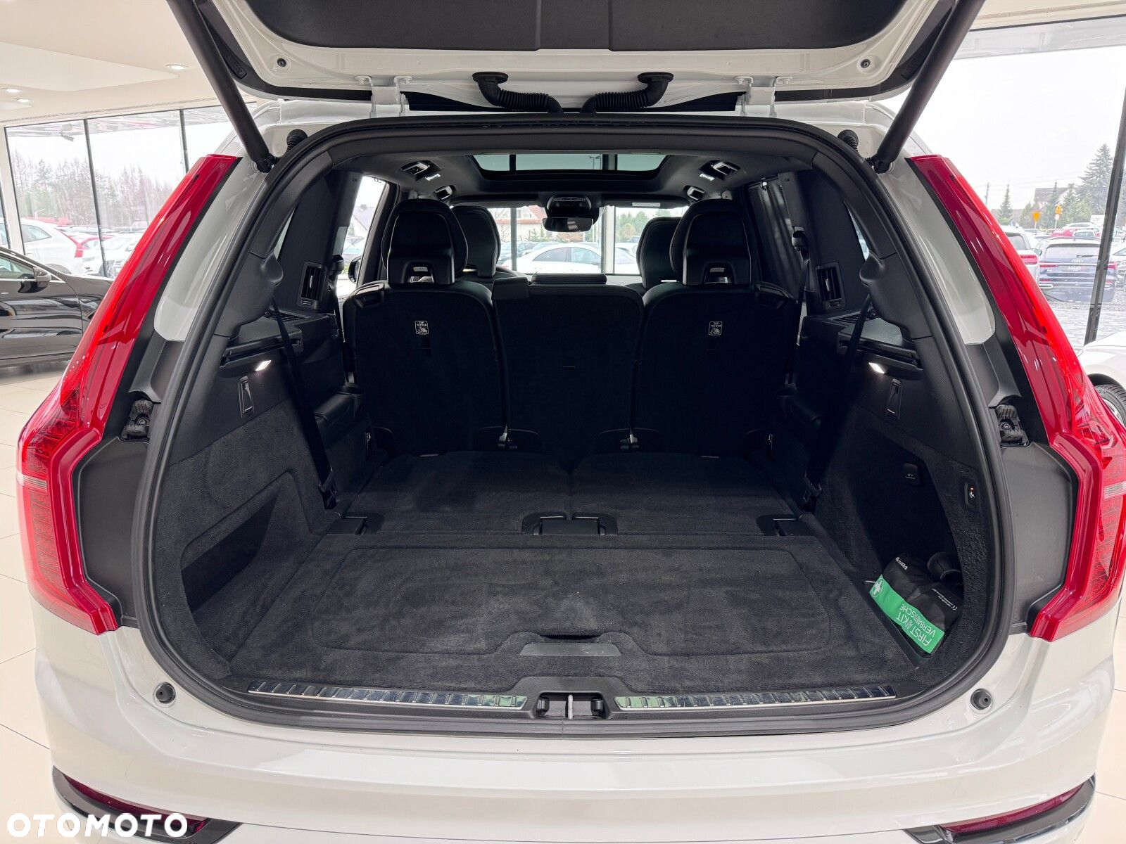 Volvo XC 90 - 21