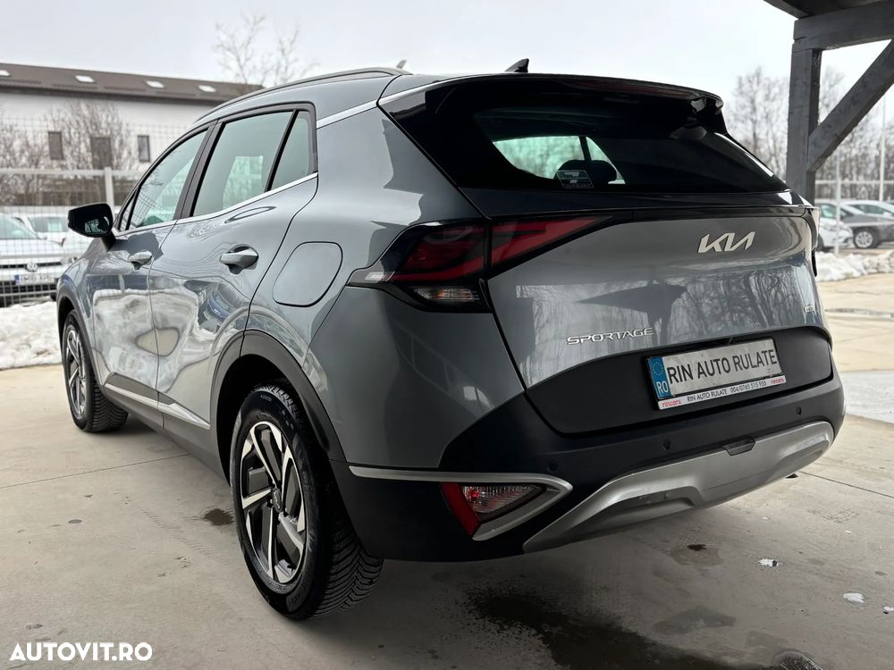 Kia Sportage 1.6 T-GDI HEV 6AT 4x2 Style - 8