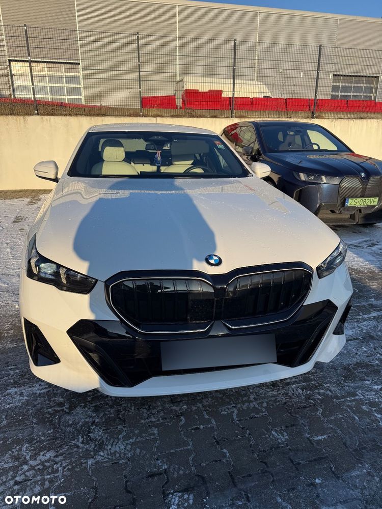 BMW Seria 5 - 1