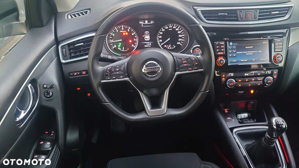 Nissan Qashqai 1.2 DIG-T 360 - 5