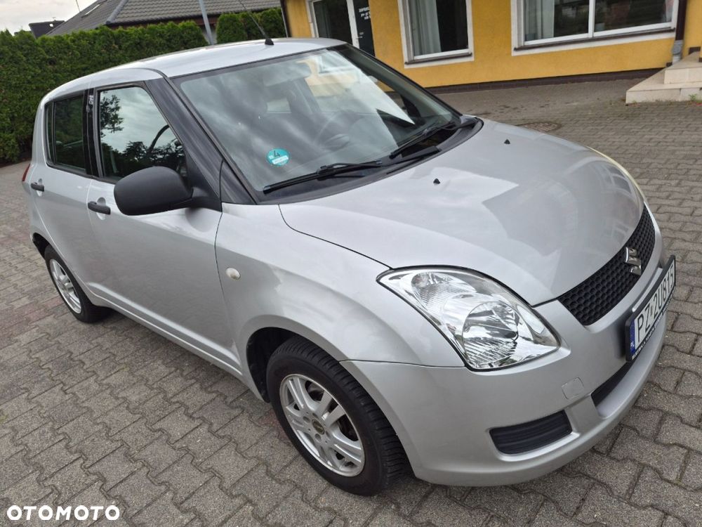 Suzuki Swift - 6