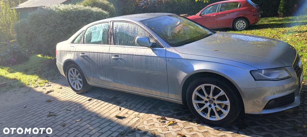 Audi A4 Limousine