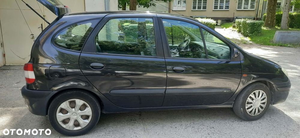 Renault Scenic - 2
