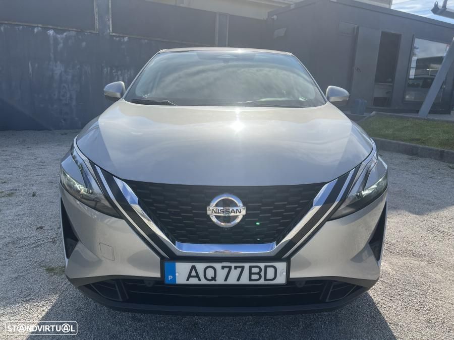 Nissan Qashqai 1.3 DIG-T N-Connecta Xtronic - 9