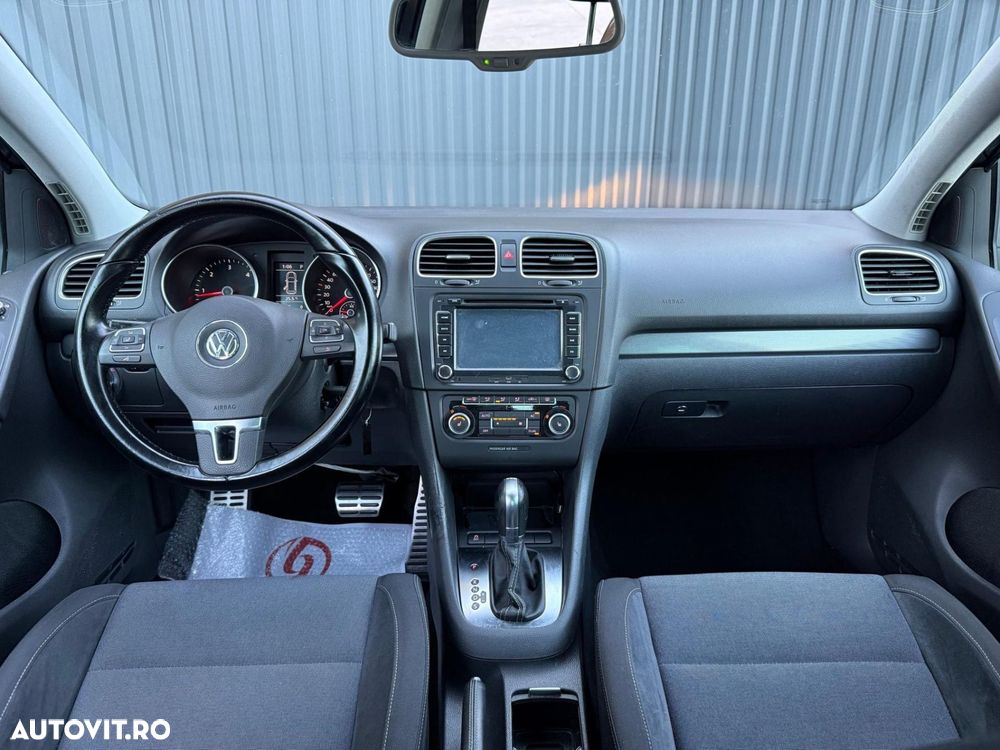 Volkswagen Golf - 9