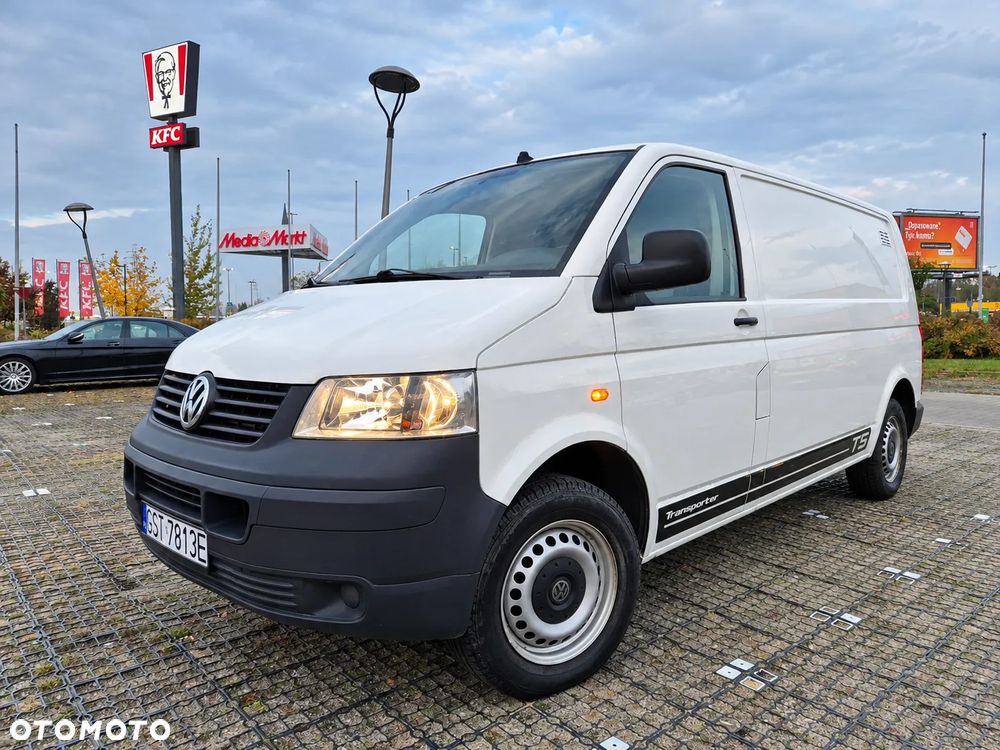 Volkswagen Transporter - 2