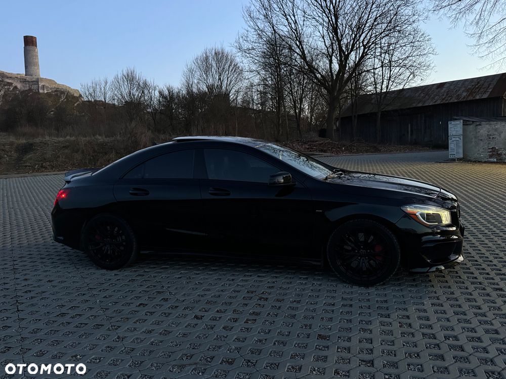 Mercedes-Benz CLA 45 AMG 4Matic 7G-DCT - 6