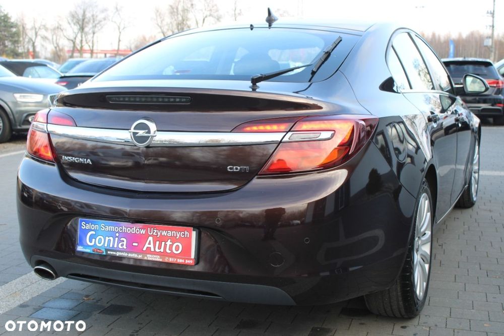 Opel Insignia - 15