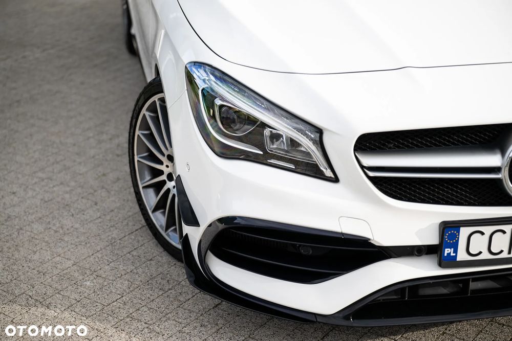 Mercedes-Benz CLA - 5