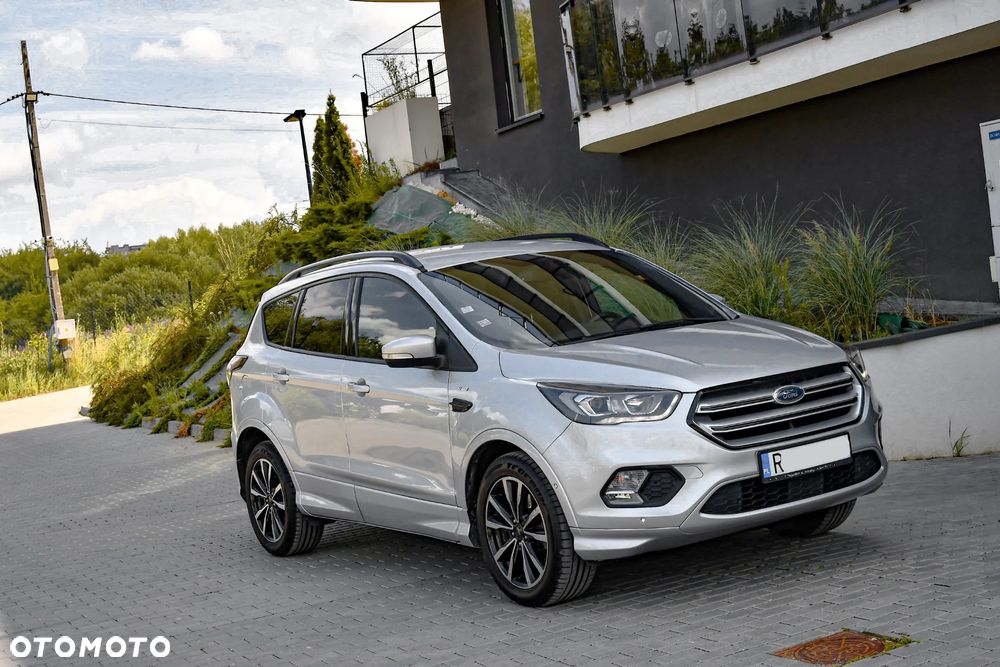 Ford Kuga 1.5 TDCi FWD ST-Line - 2