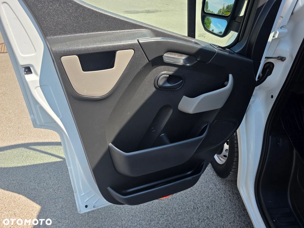 Renault Master - 13
