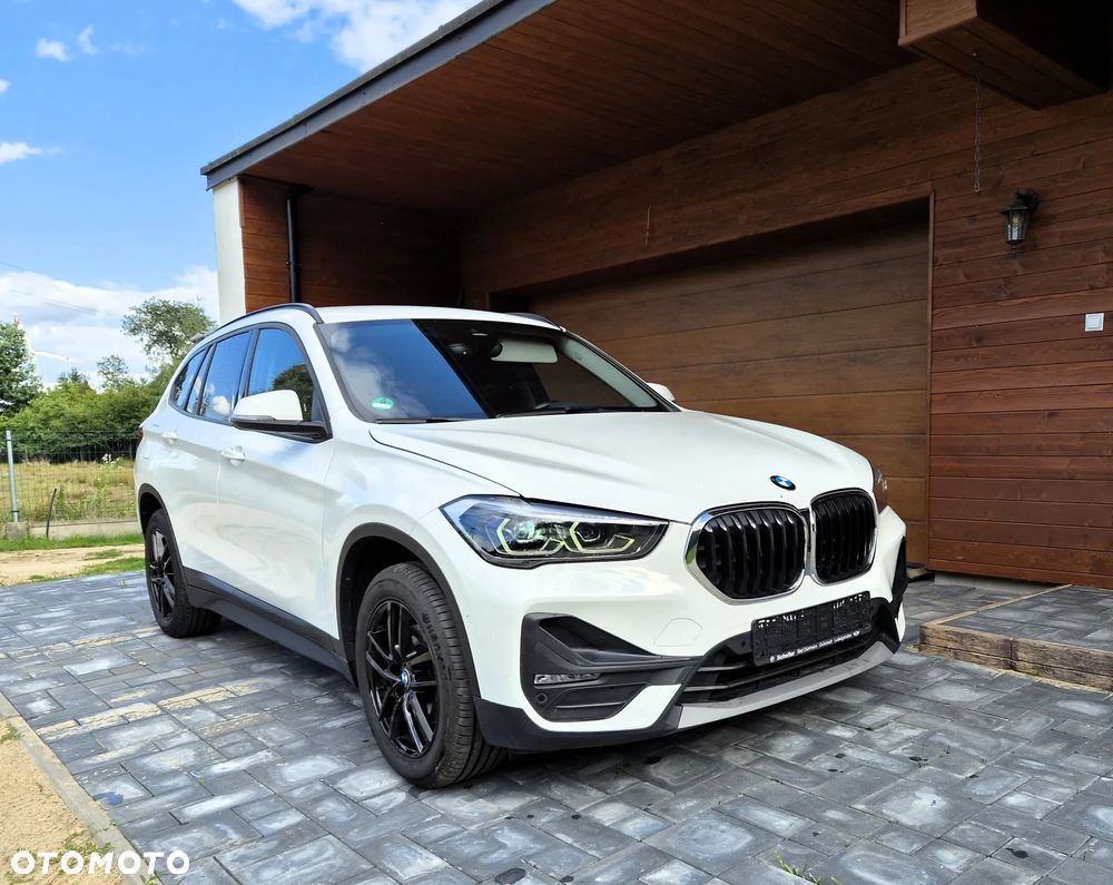 BMW X1 sDrive18d Advantage sport - 1