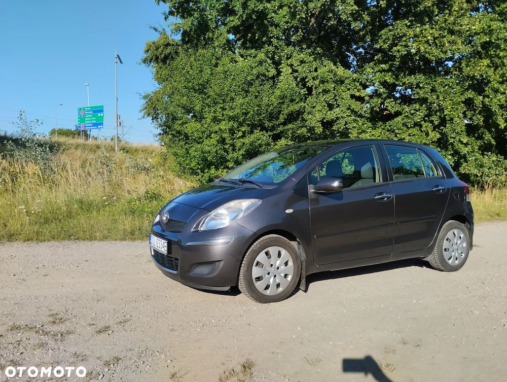 Toyota Yaris 1.33 VVT-i Sol - 3