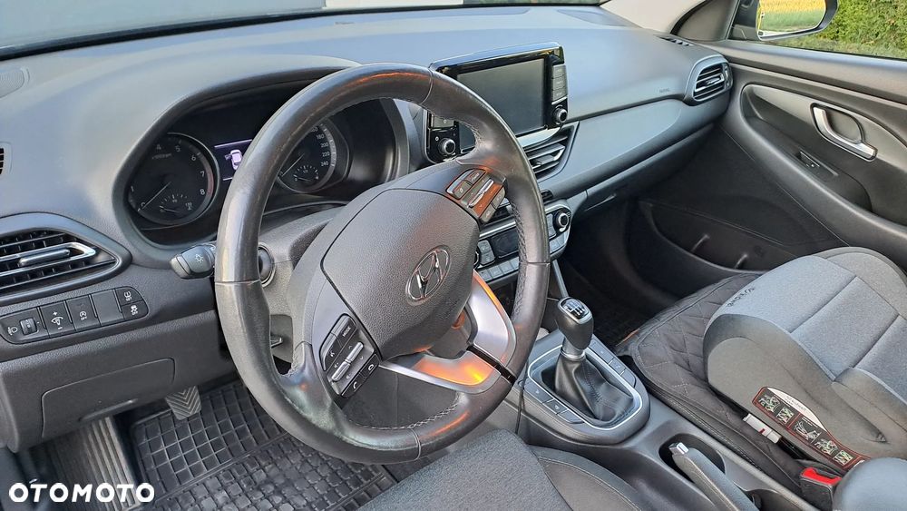 Hyundai i30 1.0 T-GDI Smart - 14
