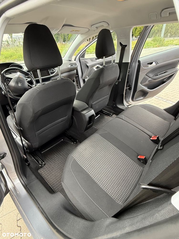 Peugeot 308 1.6 BlueHDi Active S&S - 10