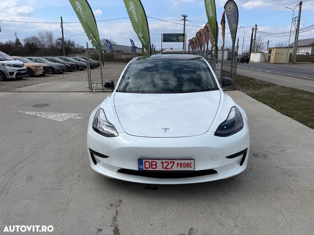 Tesla Model 3 RWD - 11