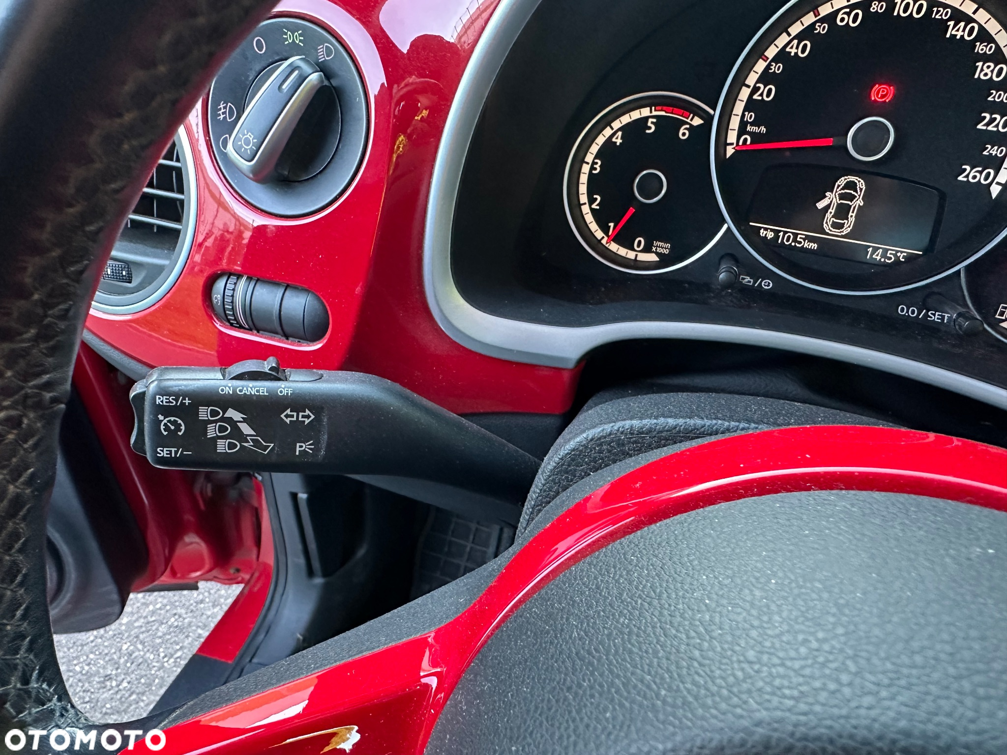 Volkswagen Beetle 2.0 TDI Design - 24