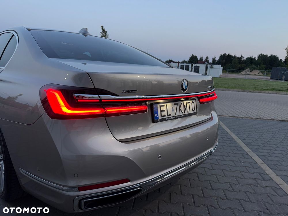 BMW Seria 7 740d xDrive - 13