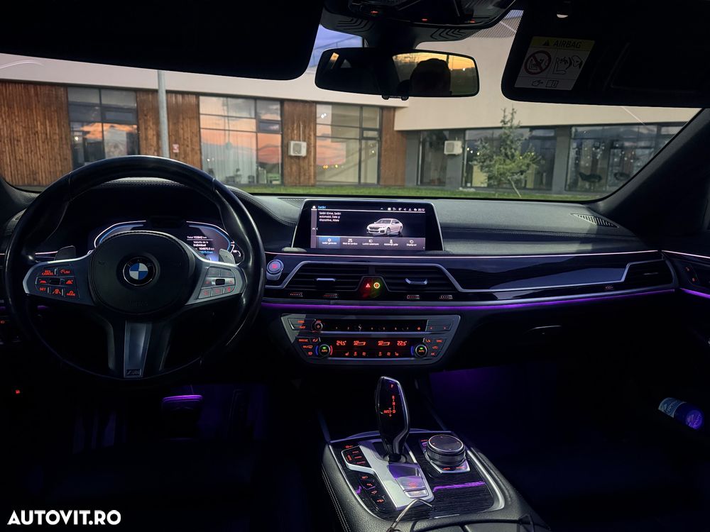 BMW Seria 7 - 40