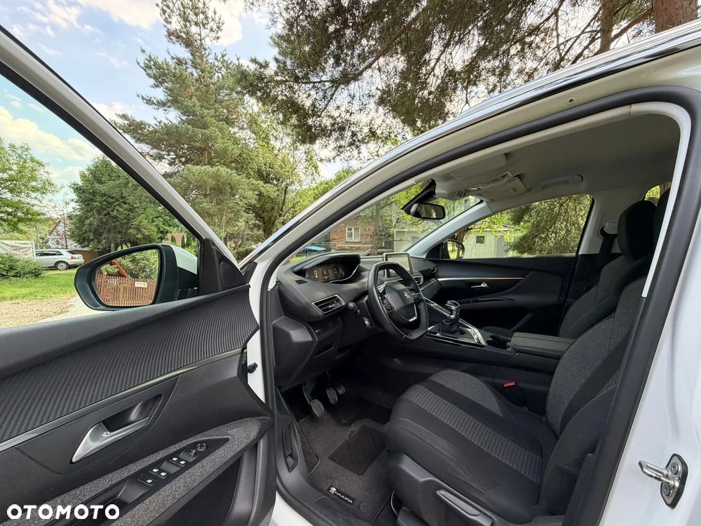 Peugeot 5008 PureTech 130 Allure - 14