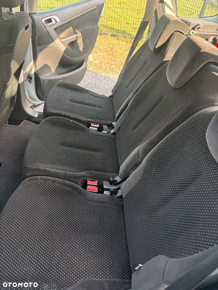 Citroën C4 Picasso - 14