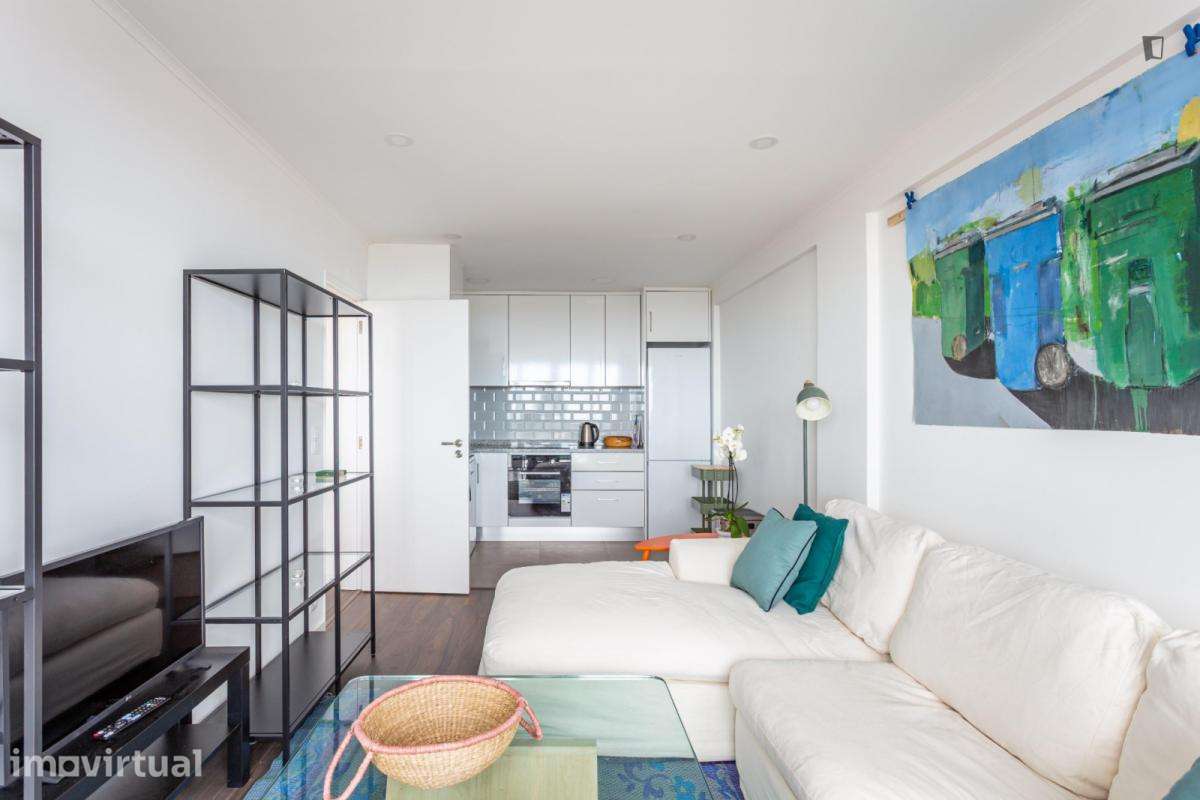 Quarto - localizado em Carcavelos Lisbon - Grande imagem: 3/16