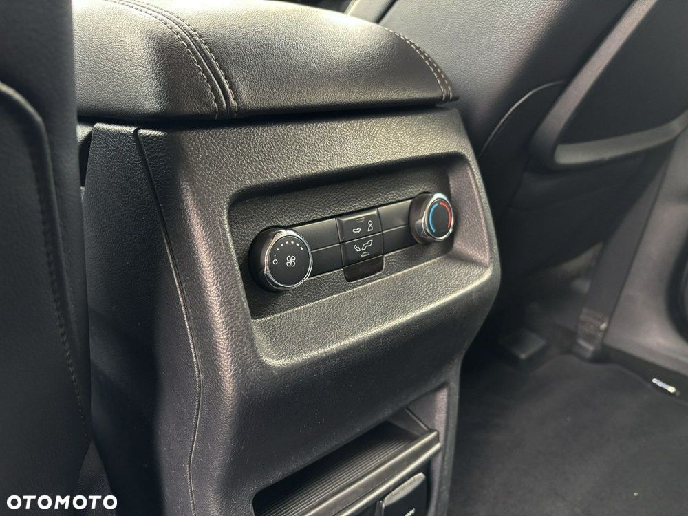 Ford Galaxy 2.0 TDCi Titanium - 26