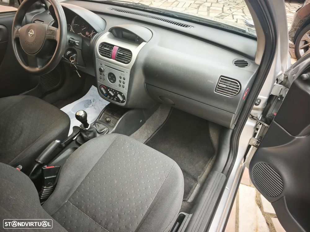 Opel Corsa 1.3 CDTI Enjoy - 22