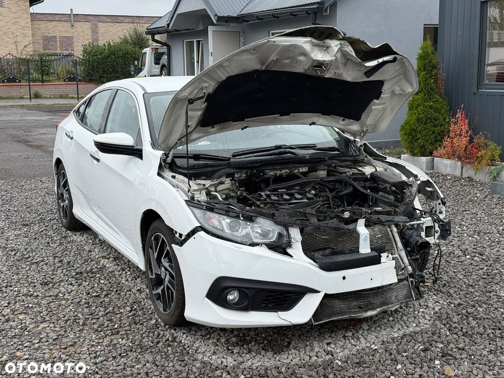 Honda Civic 1.5 T Elegance CVT - 8