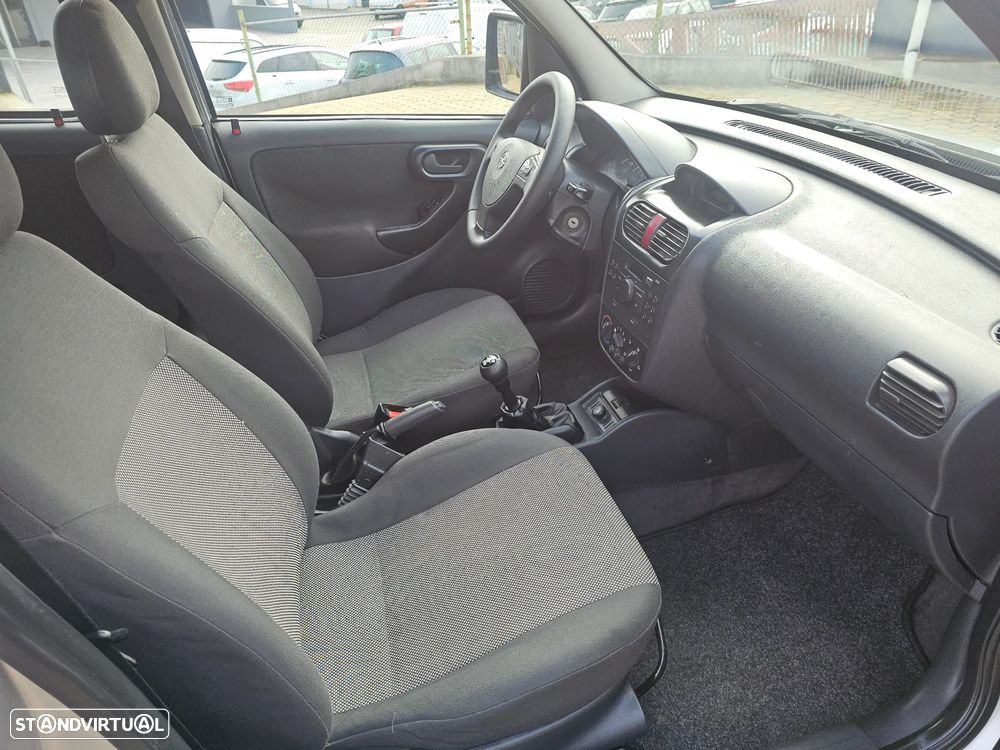 Opel Combo Tour 1.3 CDTi - 21