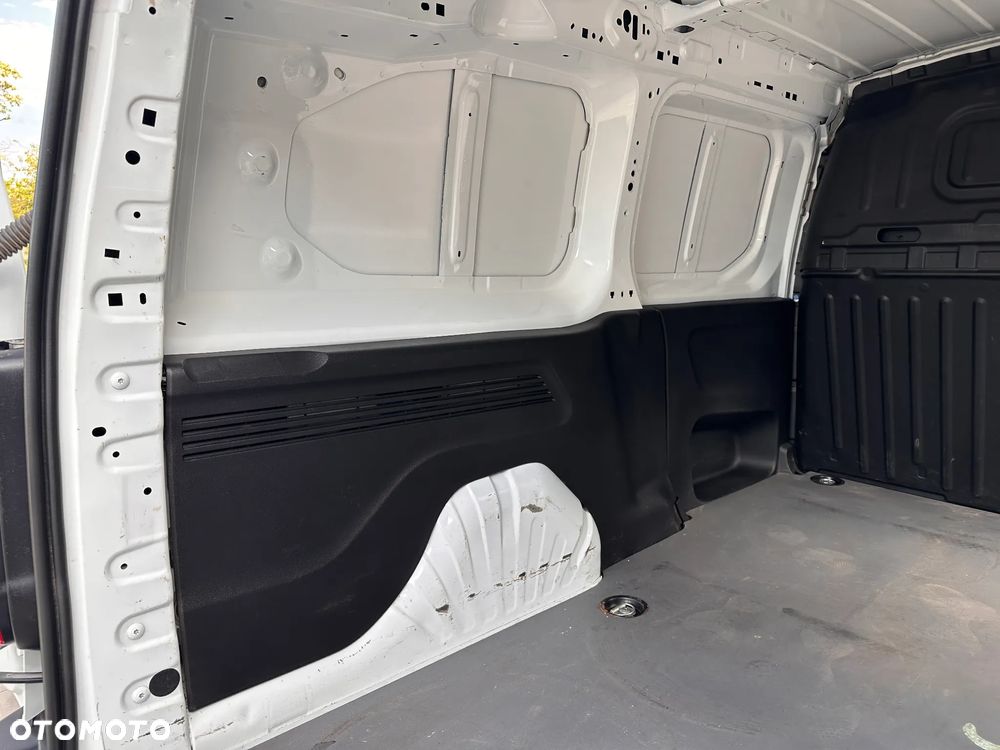 Toyota PROACE CITY L2 - 16