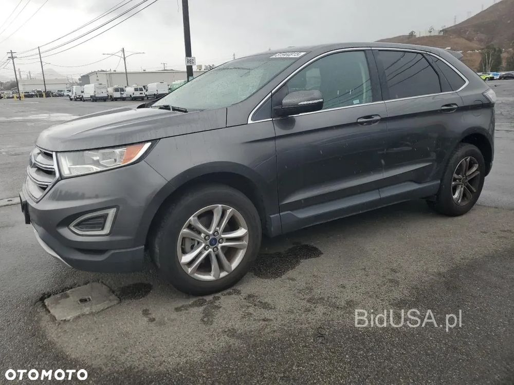 Ford Edge - 10