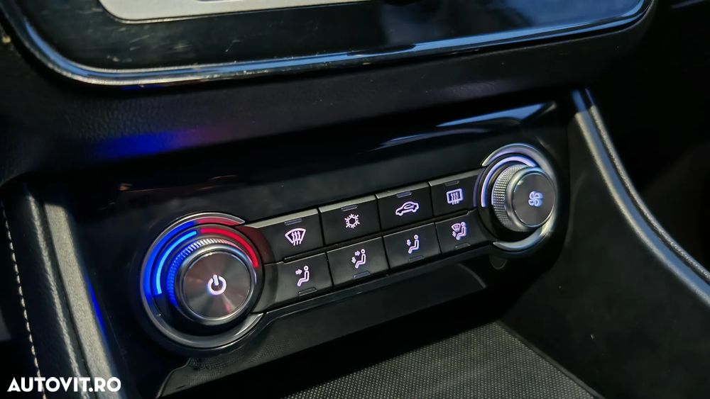 MG ZS EV Comfort - 23