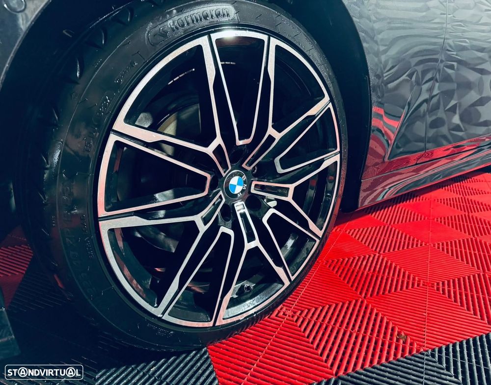 BMW 318 d Touring Line Sport Auto - 16