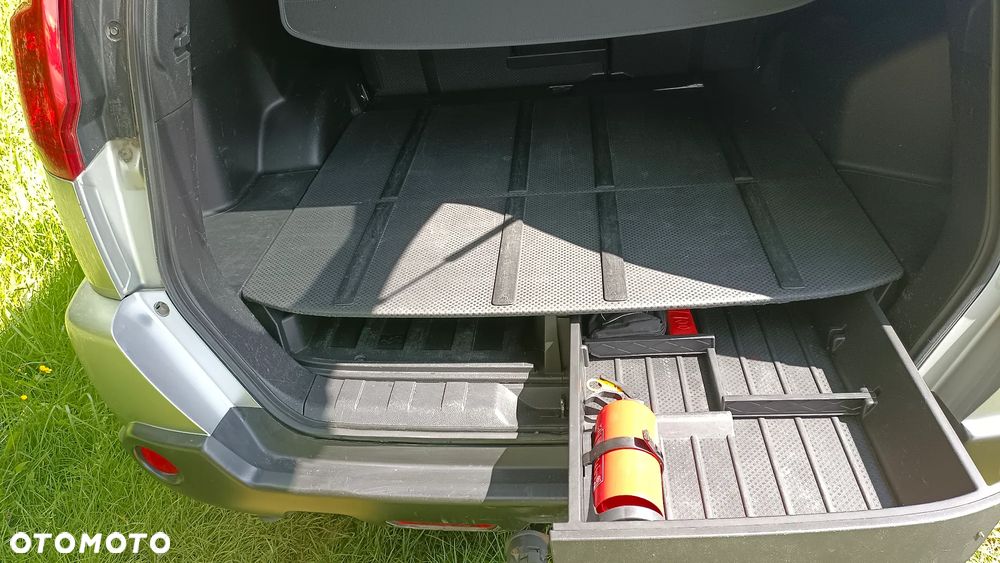 Nissan X-Trail - 14
