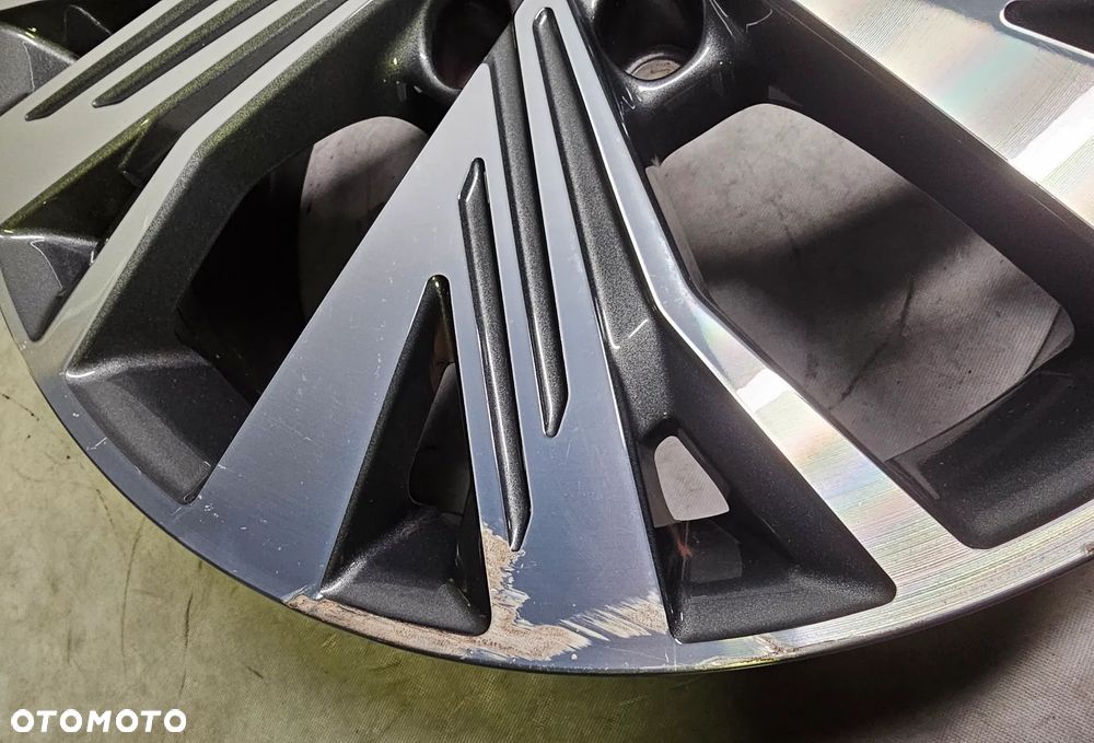 Felgi 19 AUDI Q4 E TRON 89A601025C 8x19 ET45 - 7