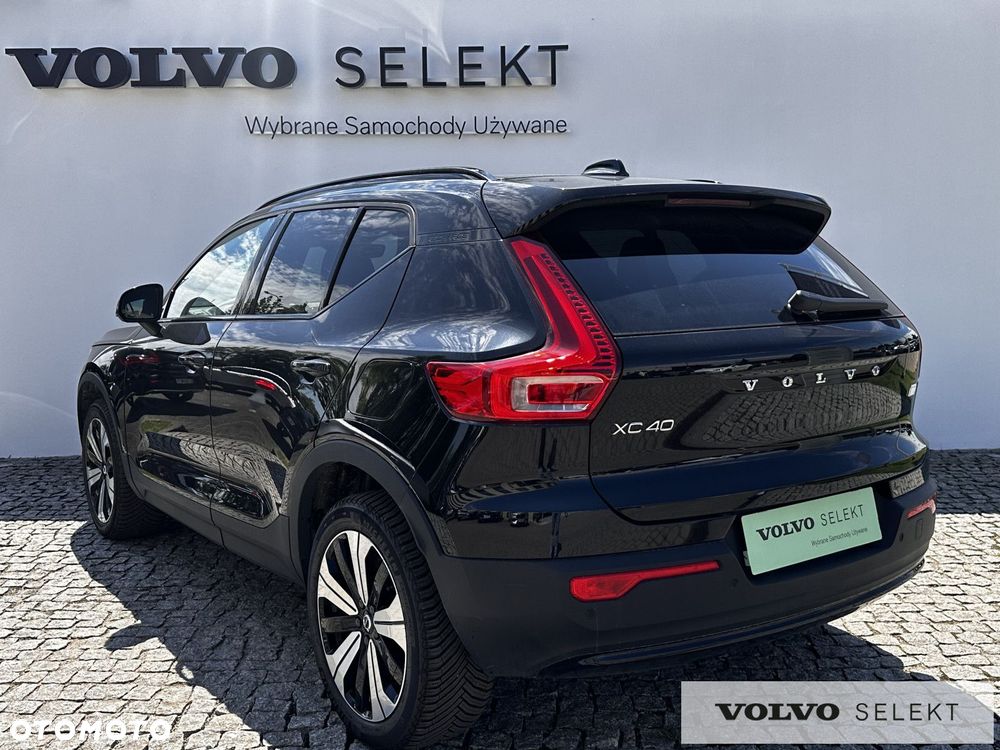 Volvo XC 40 - 4